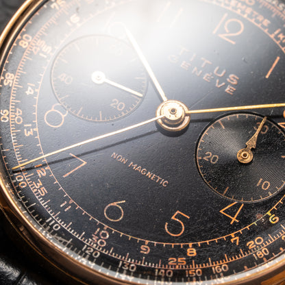 Titus Genève Non Magnetic Black Gilt Dial Rosé Gold 18K Oversized 1940s