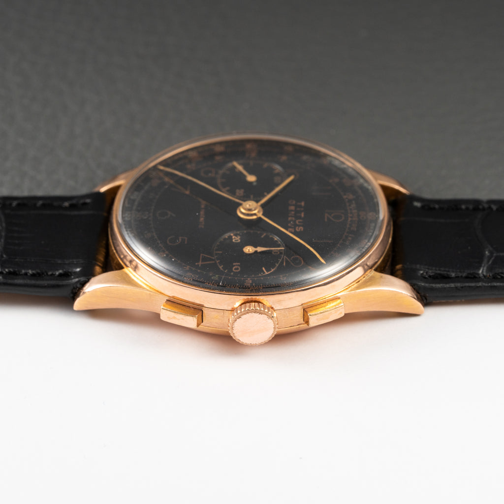 Titus Genève Non Magnetic Black Gilt Dial Rosé Gold 18K Oversized 1940s