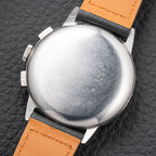 Universal Genève Compax Pink Salmon Dial Steel Fancy Lugs Calibre 285 Ref 22458 from 1940s