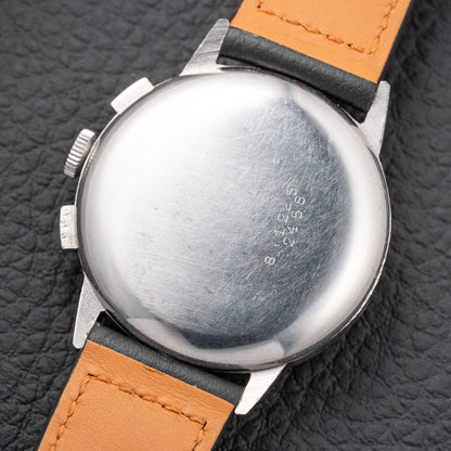 Universal Genève Compax Pink Salmon Dial Steel Fancy Lugs Calibre 285 Ref 22458 from 1940s