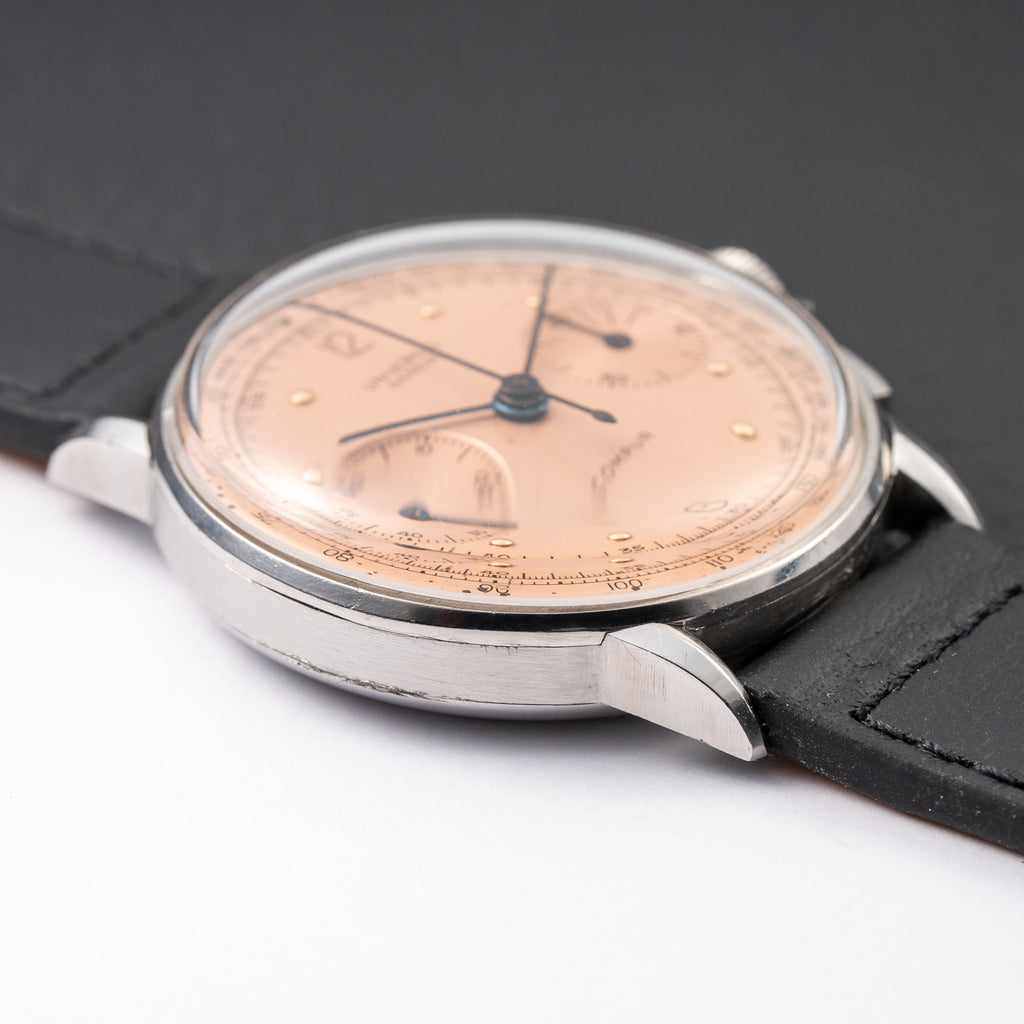 Universal Genève Compax Pink Salmon Dial Steel Fancy Lugs Calibre 285 Ref 22458 from 1940s