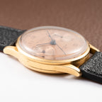 Universal Genève Compur 30 Chronograph with Salmon Dial 18K Yellow Gold Ref. 12445 Circa 1941