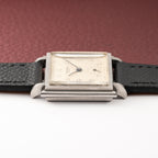 Universal Genève Square Dress Watch Art Deco Ref 7273 1940s