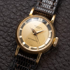Universal Genève Polerouter DeLuxe 'Mini' Lady Automatic 18K Yellow Gold Ref. 17601 From 1960s