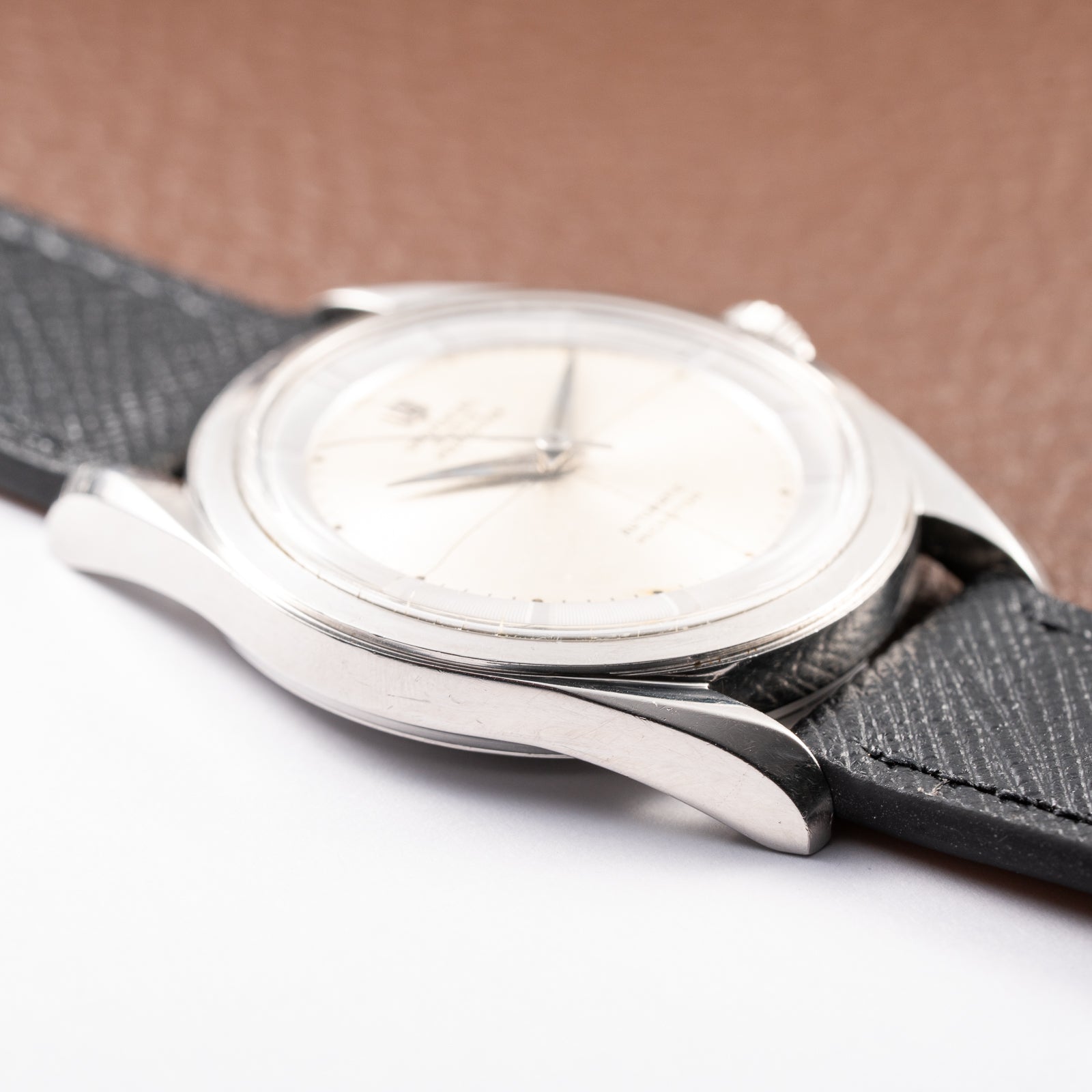 Universal Genève Polerouter Microrotor Automatic Gérald Genta Design Ref. 20360-2 from 1950s