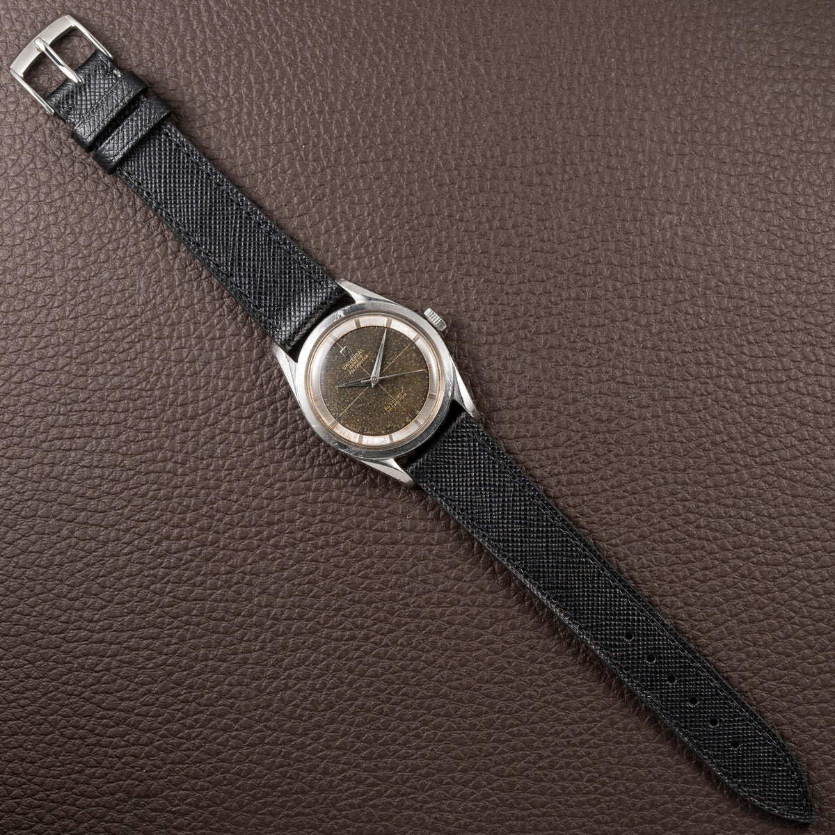 Universal Genève Polerouter Micro-Rotor Tropical Black Crosshair Dial Ref. 204610 From 1960s