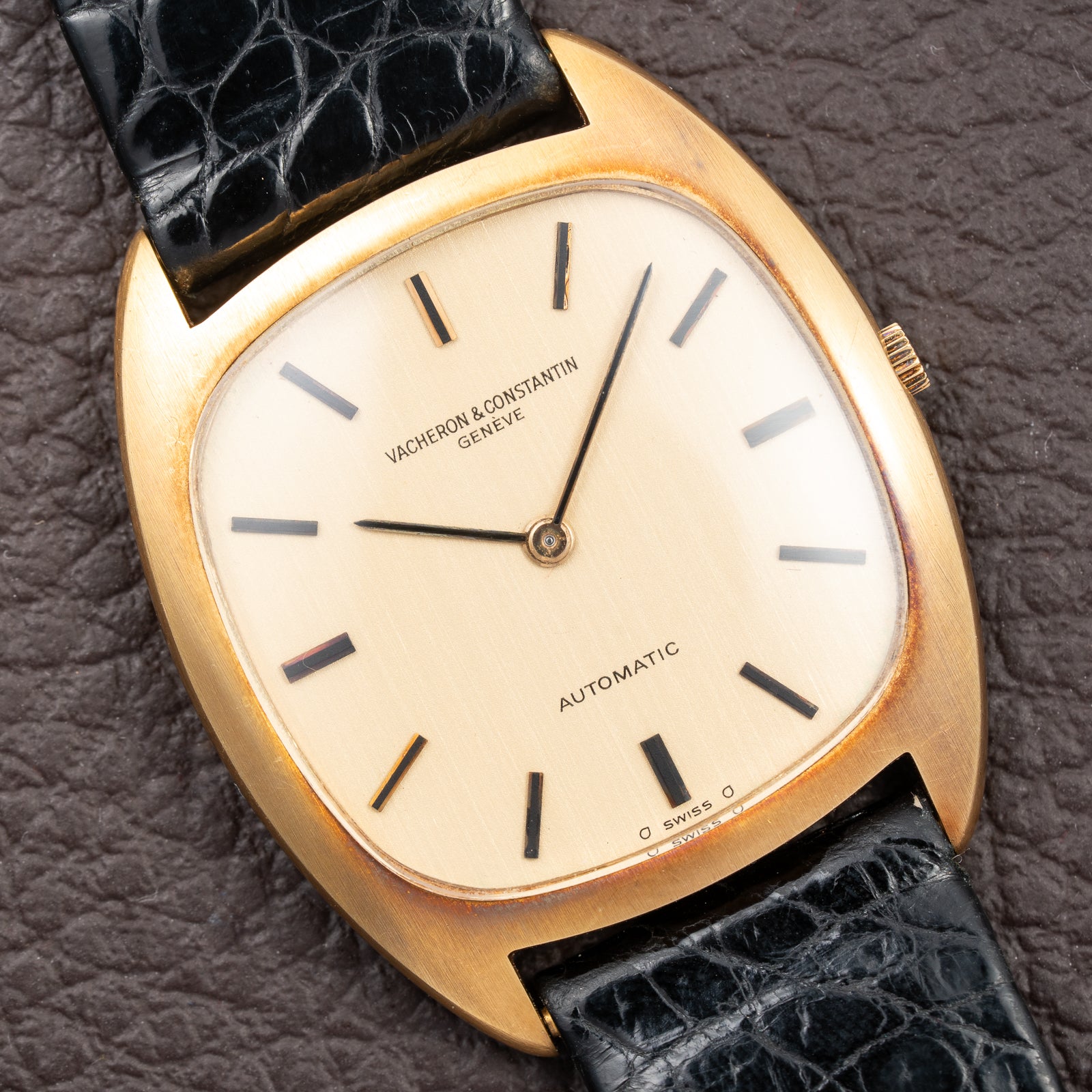 Vacheron Constantin Automatic Dress Watch 18K Yellow Gold Cal. 1120 Ref. 2020Q from 1970s