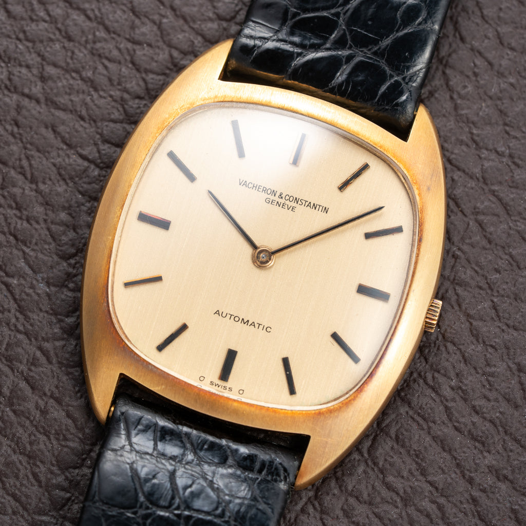 Vacheron Constantin Automatic Dress Watch 18K Yellow Gold Cal. 1120 Ref. 2020Q from 1970s