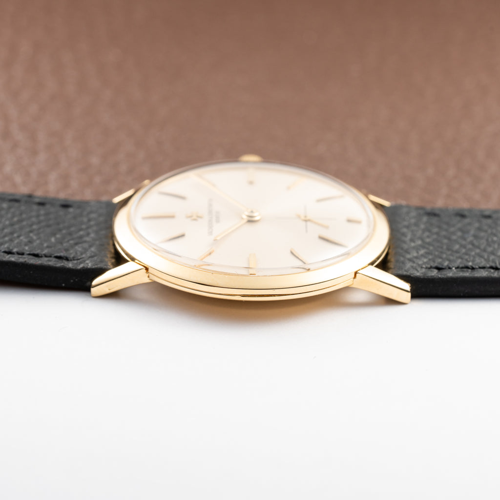 Vacheron Constantin Ultra-Thin Dress Watch 18K Yellow Gold Ref. 6273 from 1960s
