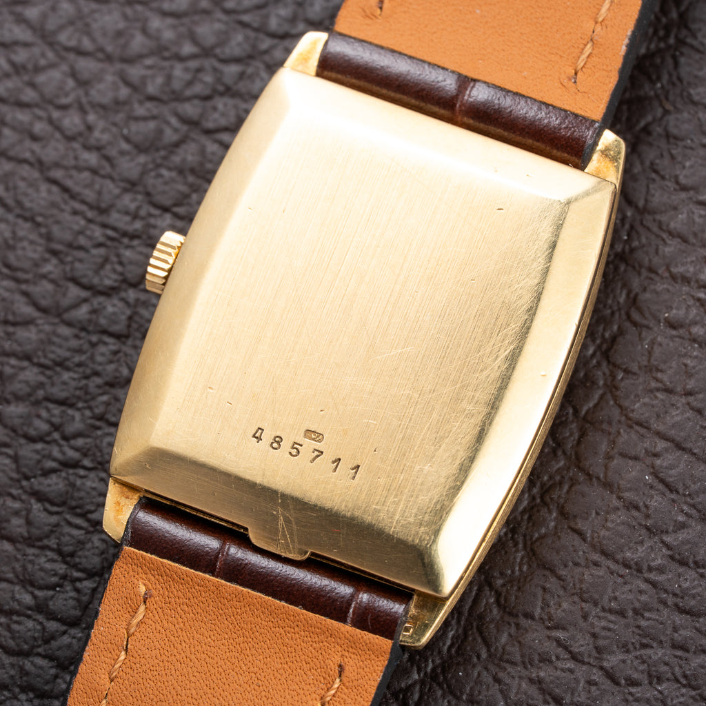 Vacheron Constantin Ellipse 18K Yellow Gold Ref. 7813 from 1970s