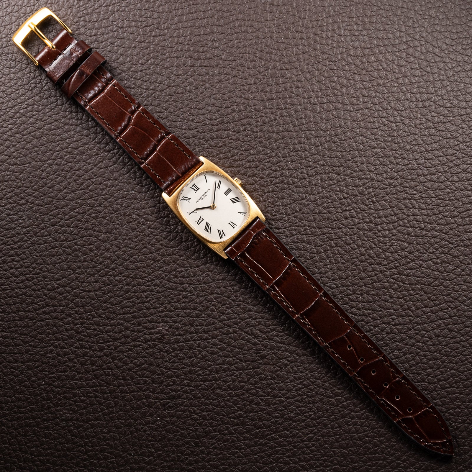 Vacheron Constantin Ellipse 18K Yellow Gold Ref. 7813 from 1970s