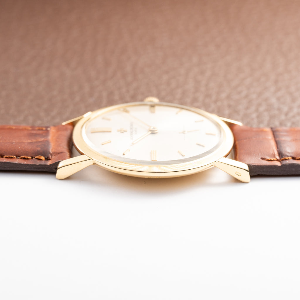 Vacheron Constantin Patrimony Dress Watch Ultra Thin Small Seconds 18K Yellow Gold Ref. 6405 from 1960s