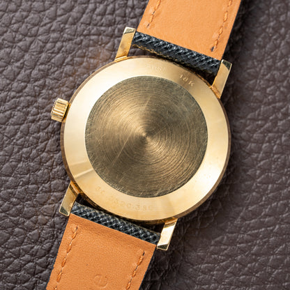 Zenith Automatic Surf 18K Date Ref 30.0320.3.80 from 1970s