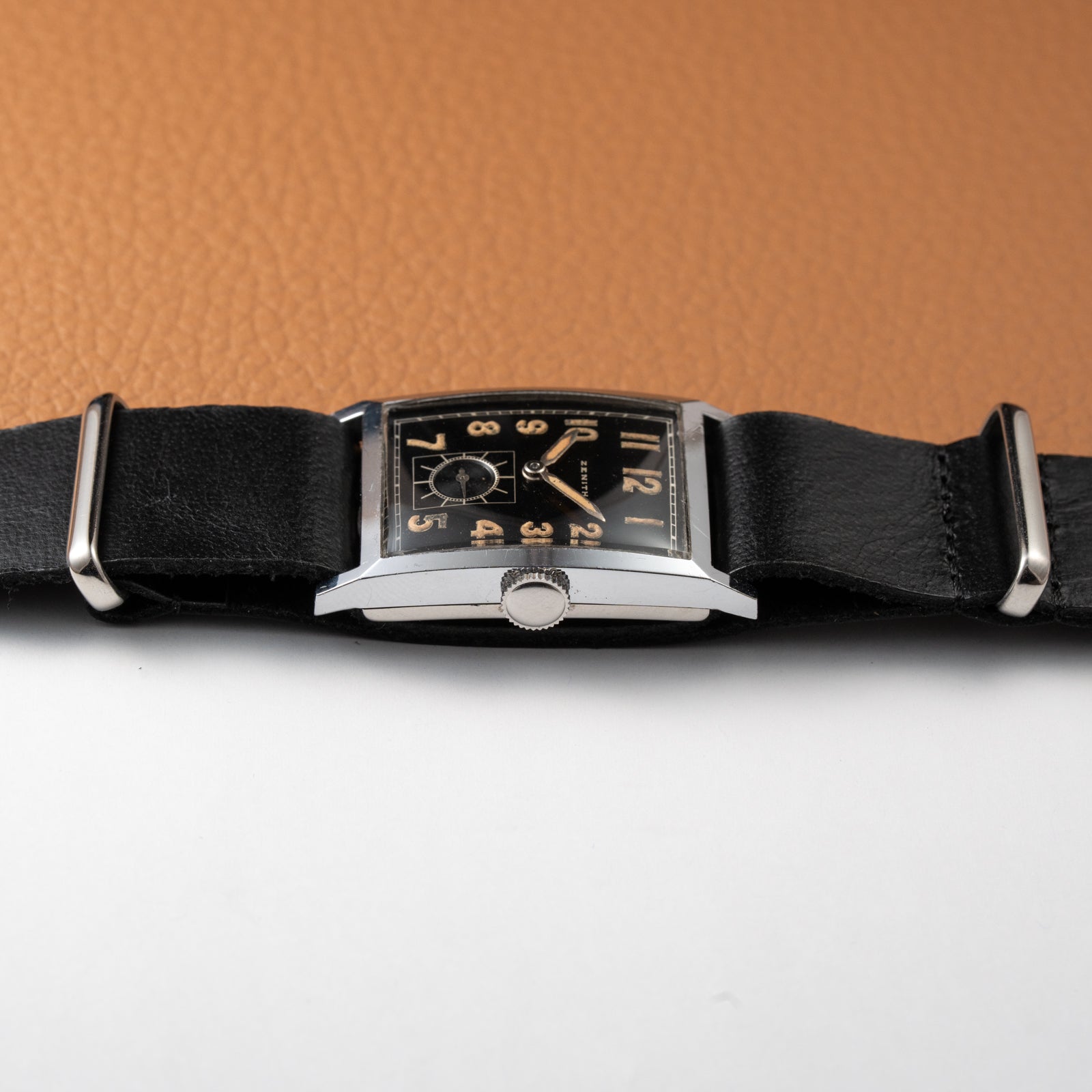 Zenith Oversized Tank with Black Gilt Radium Dial 1930/40s